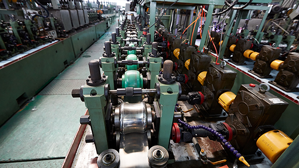 简单说说不锈钢工业管价格变动的因素